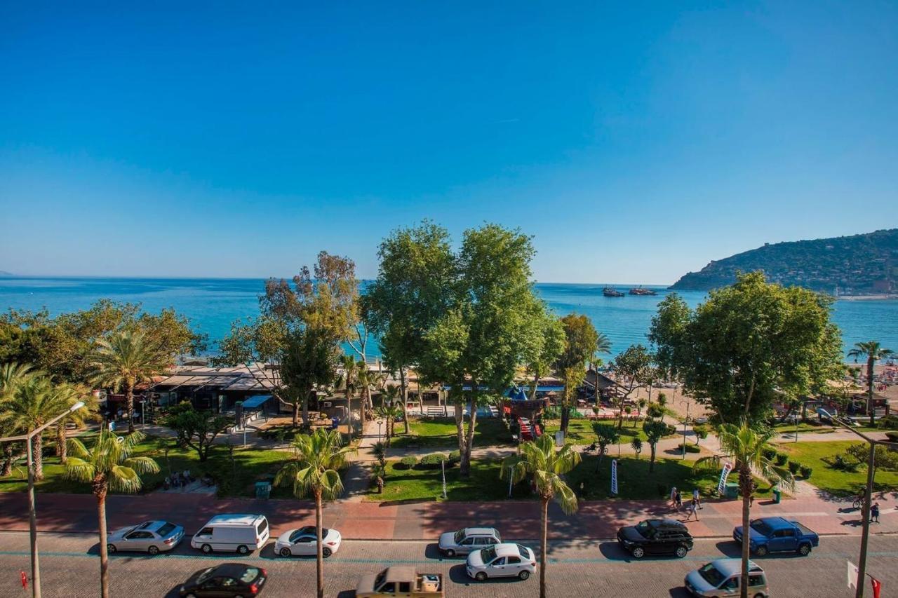 Barhan Hotel Аланя Екстериор снимка